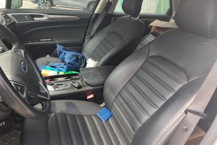Used Ford Mondeo 2018 EcoBoost 180 Smart Control Fashion Model China VI Standard Left Front Seat