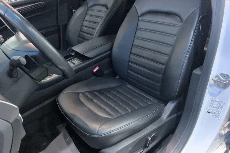 Used Ford Mondeo 2018 EcoBoost 180 Smart Control Fashion Model China V Standard Left Front Seat