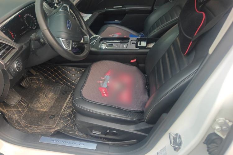 Used Ford Mondeo 2018 EcoBoost 180 Fashion Edition Left Front Seat