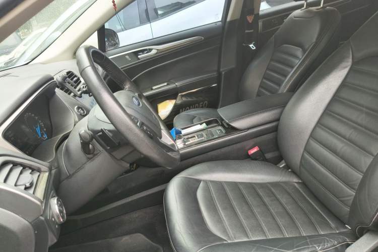 Used Ford Mondeo 2018 EcoBoost 200 Stylish Model Left Front Seat