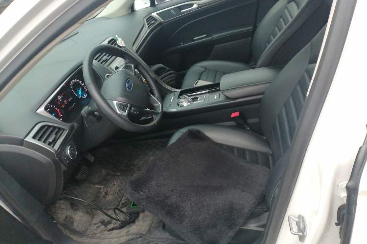 Used Ford Mondeo 2018 EcoBoost 180 Smart Control Fashion Model China V Standard Left Front Seat