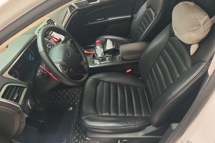 Used Ford Mondeo 2018 EcoBoost 200 Stylish Model Left Front Seat