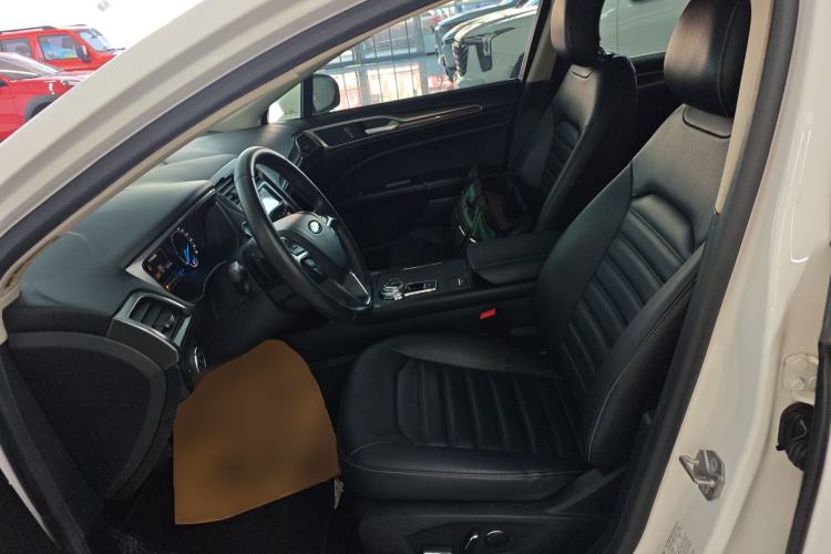 Used Ford Mondeo 2018 EcoBoost 180 Smart Control Fashion Model China VI Standard Left Front Seat
