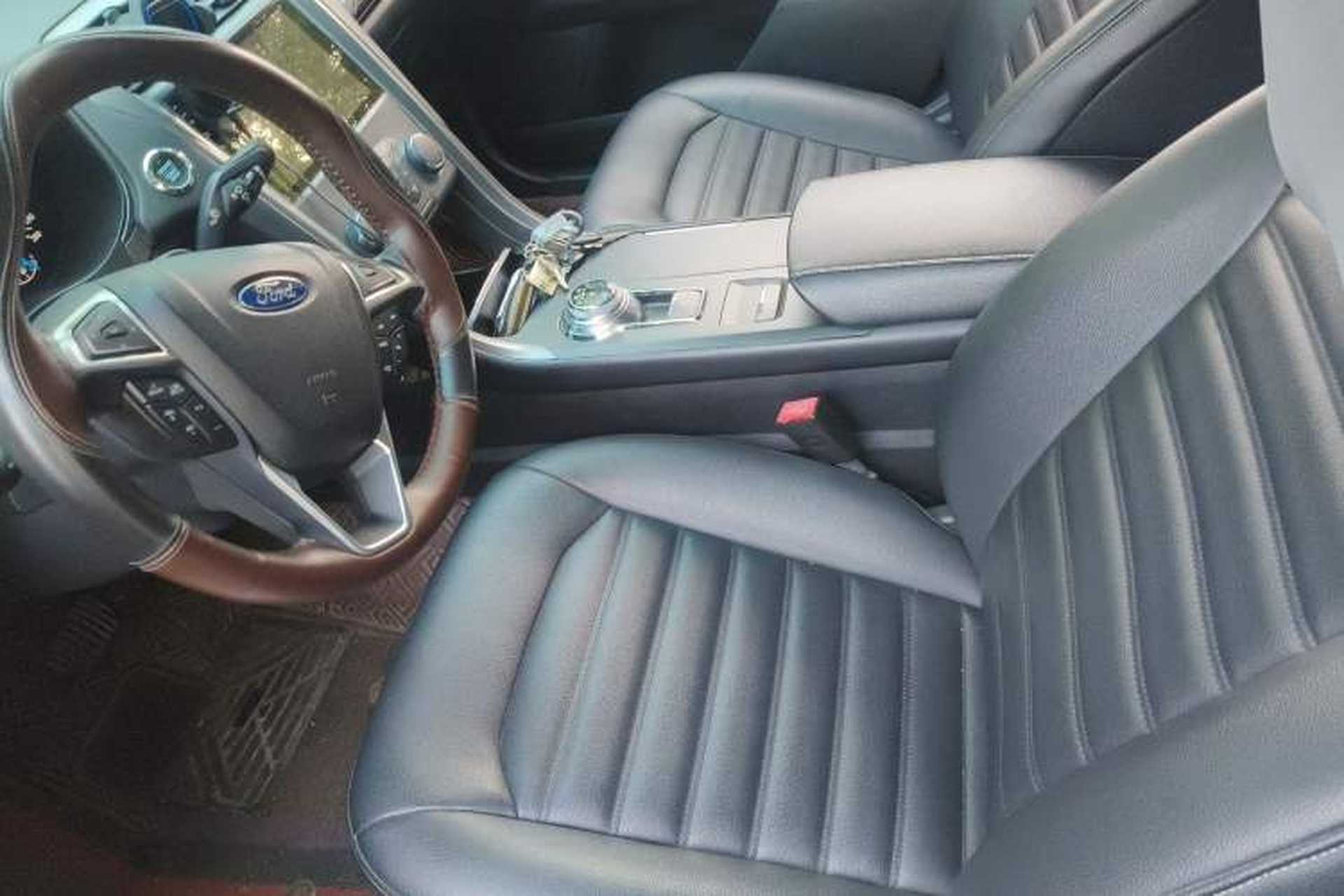 Used Ford Mondeo 2018 EcoBoost 180 Fashion Edition Left Front Seat