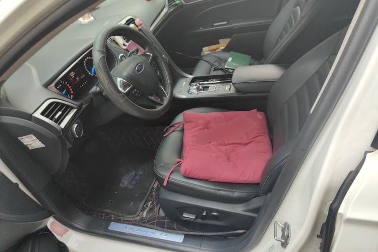 Used Ford Mondeo 2018 EcoBoost 180 Fashion Edition Left Front Seat