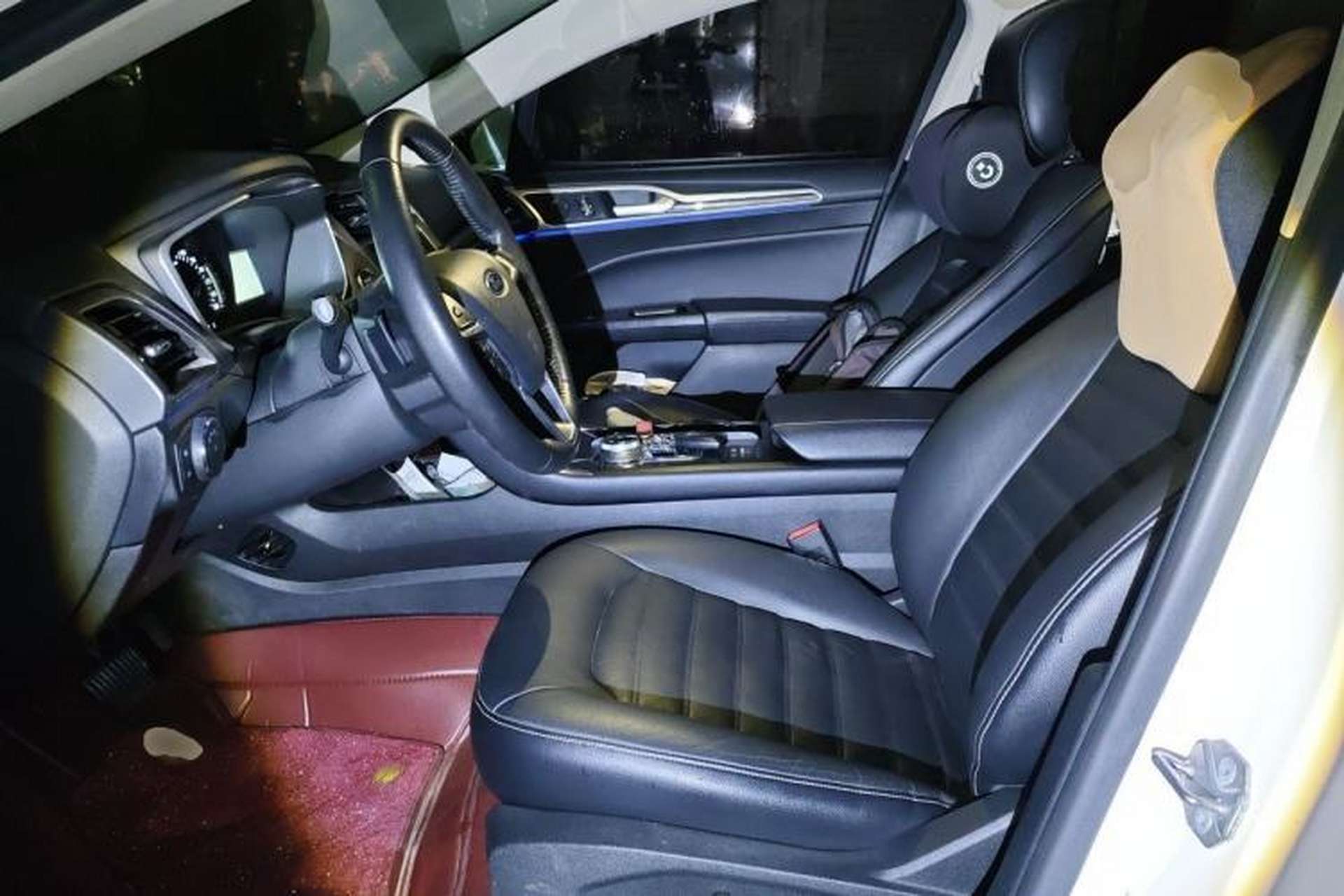 Used Ford Mondeo 2018 EcoBoost 200 Luxury Model Left Front Seat