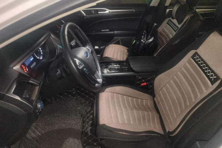 Used Ford Mondeo 2018 EcoBoost 180 Fashion Edition Left Front Seat