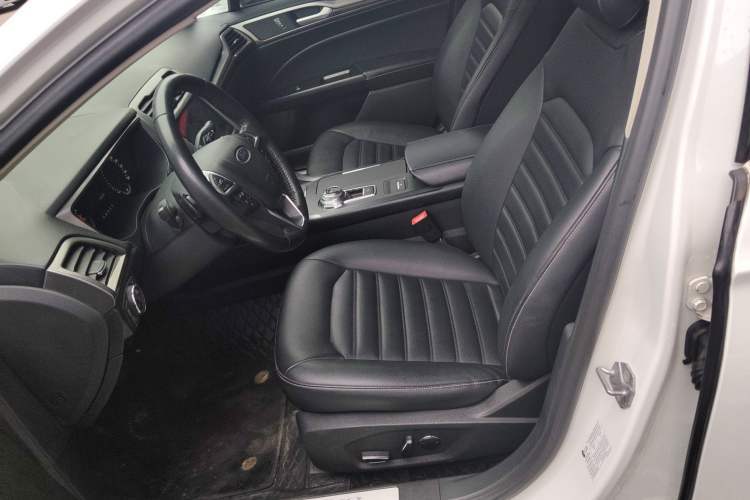 Used Ford Mondeo 2018 EcoBoost 180 Smart Control Fashion Model China V Standard Left Front Seat