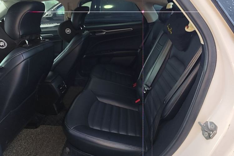 Used Ford Mondeo 2018 EcoBoost 200 Smart Control Fashion Model China V Standard Left Rear Seat