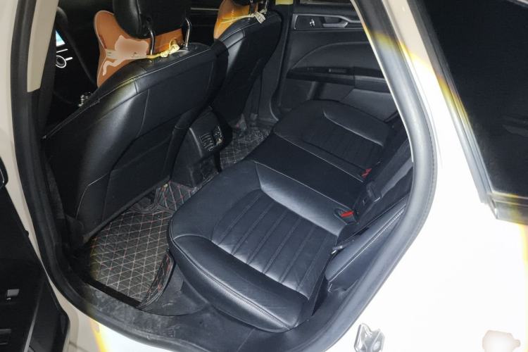 Used Ford Mondeo 2018 EcoBoost 180 Smart Control Fashion Model China V Standard Left Rear Seat