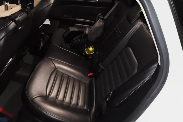 Used Ford Mondeo 2018 EcoBoost 180 Fashion Edition Left Rear Seat