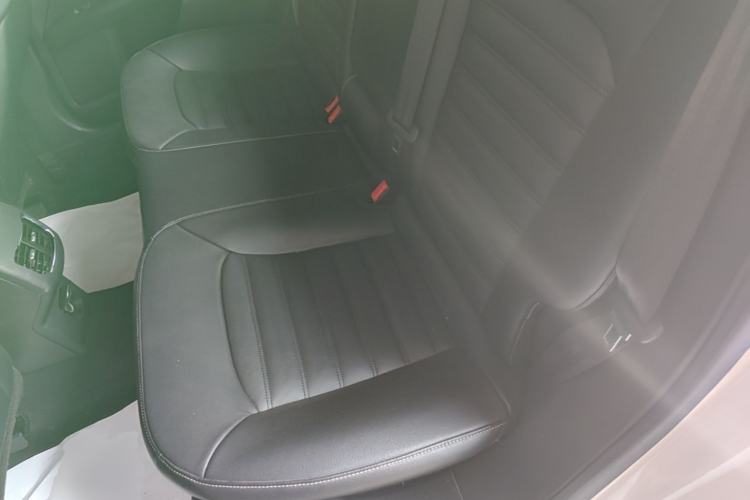Used Ford Mondeo 2018 EcoBoost 180 Fashion Edition Left Rear Seat