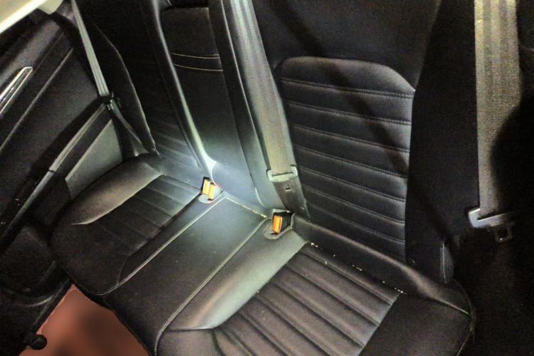 Used Ford Mondeo 2018 EcoBoost 200 Smart Control Fashion Model China V Standard Left Rear Seat