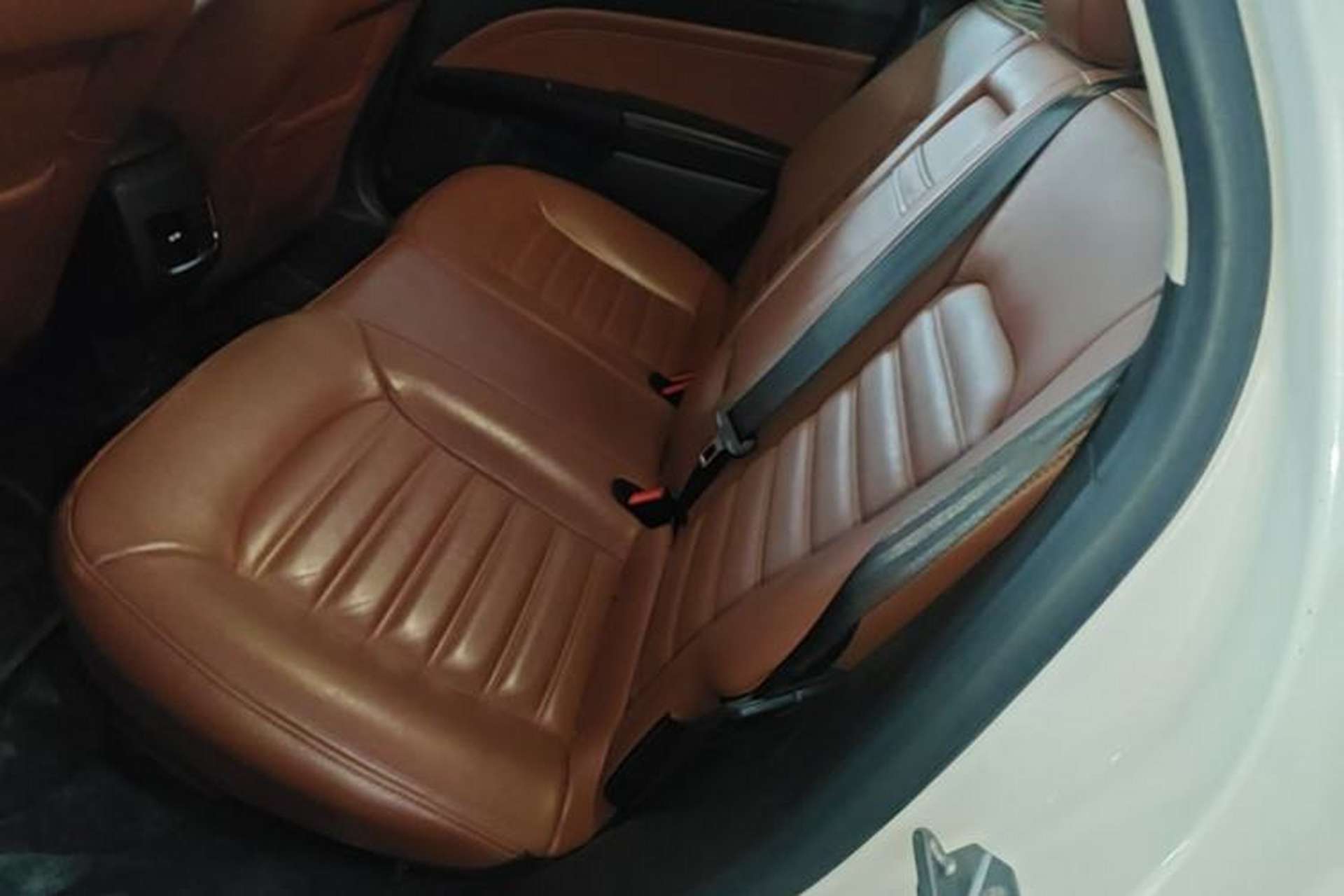Used Ford Mondeo 2018 EcoBoost 180 Cognac Special Edition Left Rear Seat