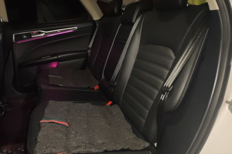 Used Ford Mondeo 2018 EcoBoost 200 Luxury Model Left Rear Seat