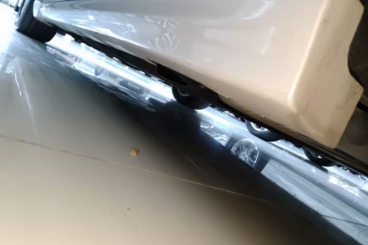 Used Ford Mondeo 2018 EcoBoost 180 Fashion Edition Left Side Sill