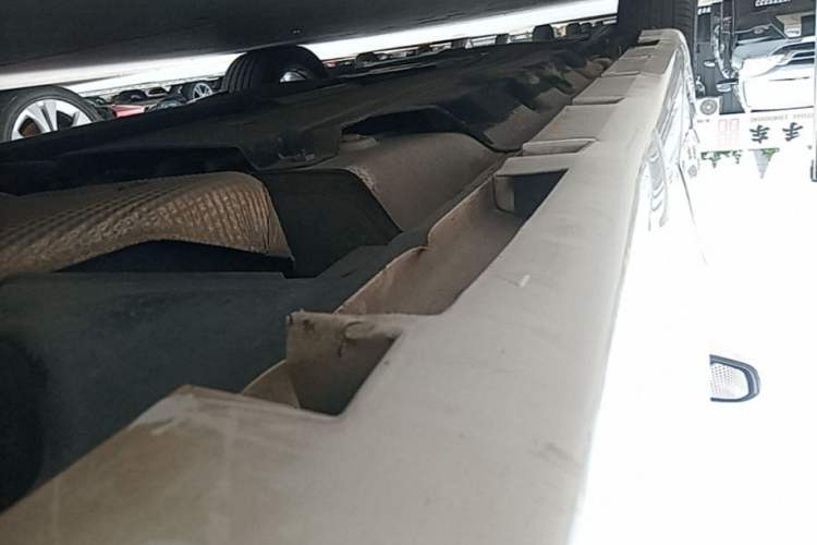 Used Ford Mondeo 2018 EcoBoost 180 Fashion Edition Left Side Sill