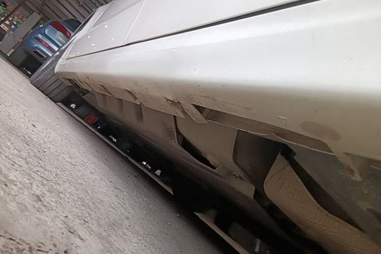 Used Ford Mondeo 2018 EcoBoost 180 Smart Control Fashion Model China V Standard Left Side Sill
