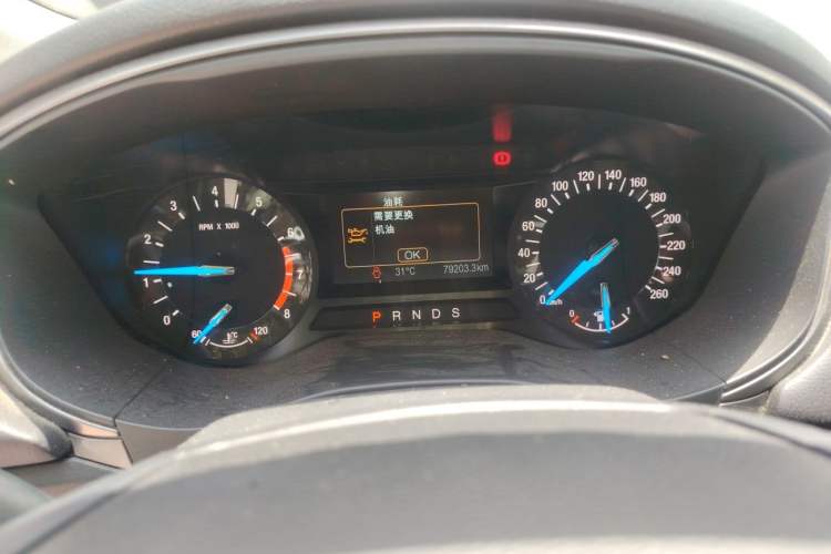 Used Ford Mondeo 2018 EcoBoost 180 Fashion Edition Odometer Close Up