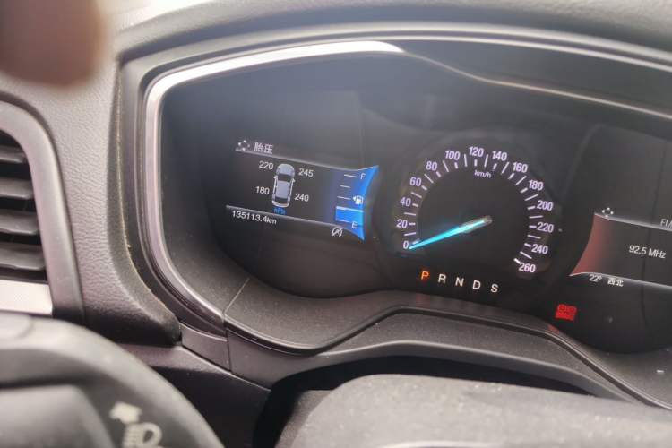 Used Ford Mondeo 2018 EcoBoost 180 Cognac Special Edition Odometer Close Up