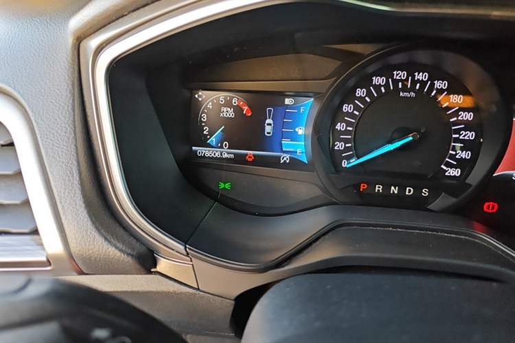 Used Ford Mondeo 2018 EcoBoost 180 SmartControl Luxury Model China V Standard Odometer Close Up