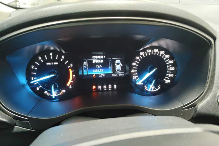Used Ford Mondeo 2018 EcoBoost 180 Fashion Edition Odometer Close Up