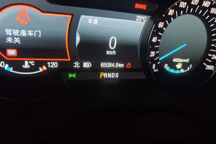 Used Ford Mondeo 2018 EcoBoost 200 Luxury Model Odometer Close Up