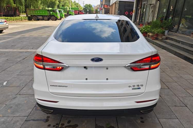 Used Ford Mondeo 2018 EcoBoost 180 Smart Control Fashion Model China VI Standard Rear