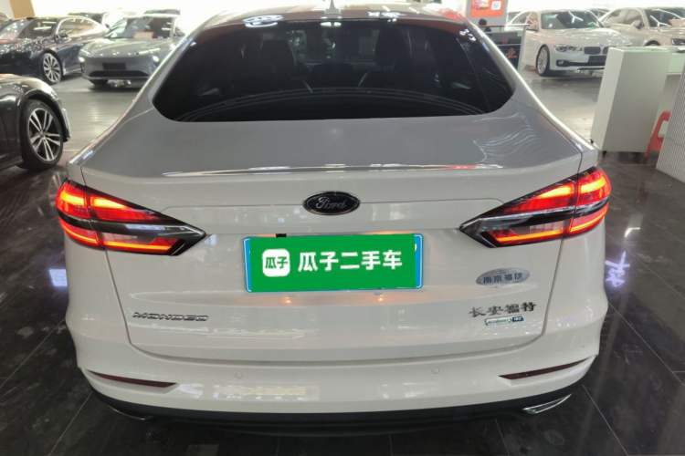 Used Ford Mondeo 2018 EcoBoost 180 Smart Control Fashion Model China V Standard Rear