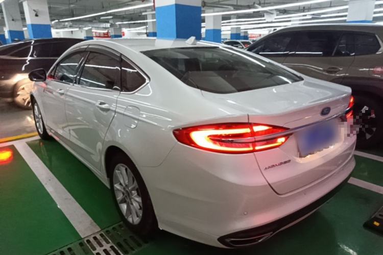 Used Ford Mondeo 2018 EcoBoost 200 Stylish Model Rear Left 45 Deg