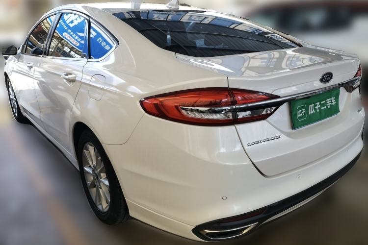 Used Ford Mondeo 2018 EcoBoost 200 Stylish Model Rear Left 45 Deg