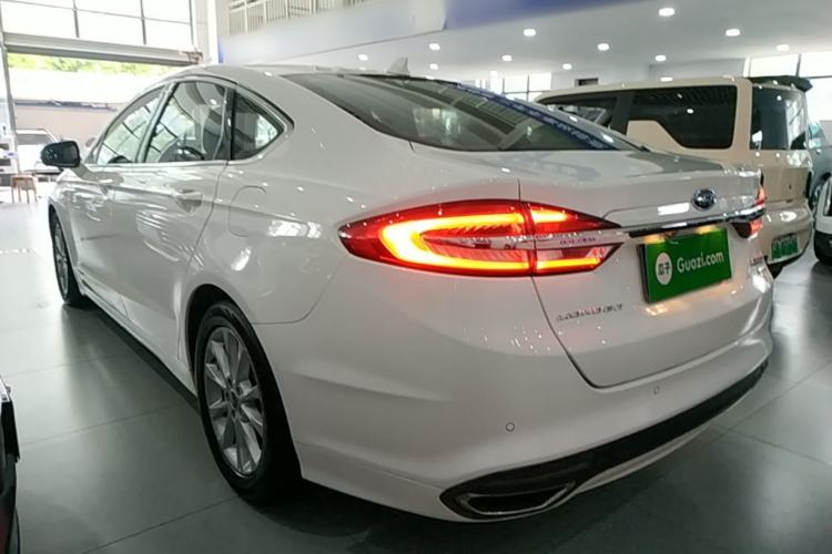 Used Ford Mondeo 2018 EcoBoost 180 Fashion Edition Rear Left 45 Deg