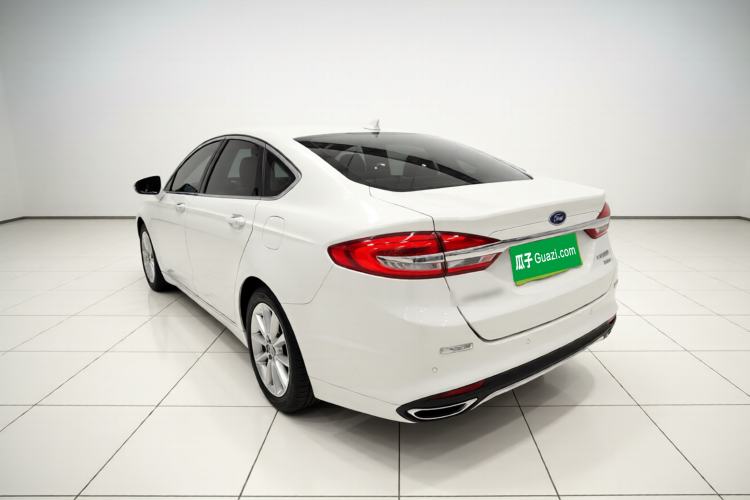 Used Ford Mondeo 2018 EcoBoost 180 Fashion Edition Rear Left 45 Deg