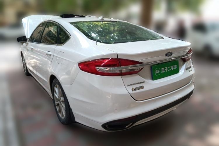 Used Ford Mondeo 2018 EcoBoost 200 Stylish Model Rear Left 45 Deg