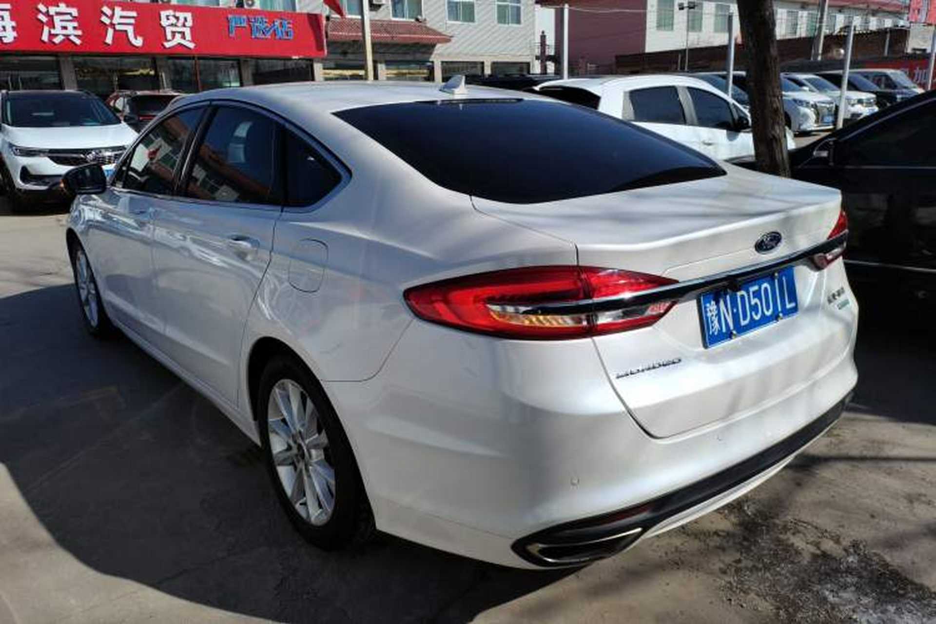 Used Ford Mondeo 2018 EcoBoost 180 Fashion Edition Rear Left 45 Deg