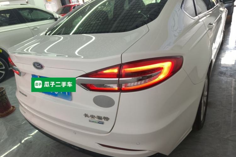 Used Ford Mondeo 2018 EcoBoost 200 Smart Control Fashion Model China VI Standard Rear