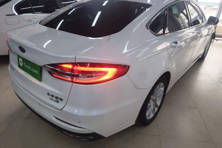 Used Ford Mondeo 2018 EcoBoost 180 Smart Control Fashion Model China VI Standard Rear Right 45 Deg