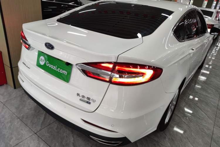 Used Ford Mondeo 2018 EcoBoost 180 Smart Control Fashion Model China VI Standard Rear Right 45 Deg