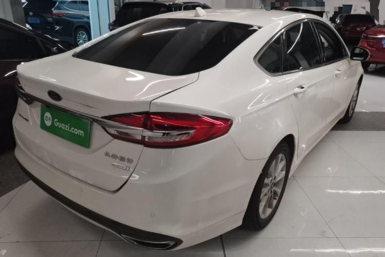 Used Ford Mondeo 2018 EcoBoost 180 Fashion Edition Rear Right 45 Deg