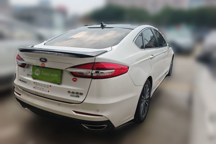 Used Ford Mondeo 2018 EcoBoost 200 Stylish Model Rear Right 45 Deg