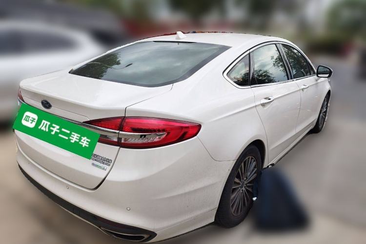 Used Ford Mondeo 2018 EcoBoost 200 Luxury Model Rear Right 45 Deg