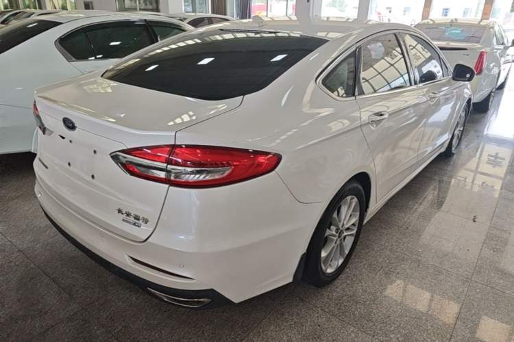 Used Ford Mondeo 2018 EcoBoost 180 Smart Control Fashion Model China V Standard Rear Right 45 Deg