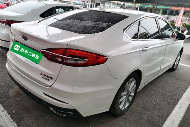 Used Ford Mondeo 2018 EcoBoost 180 Fashion Edition Rear Right 45 Deg