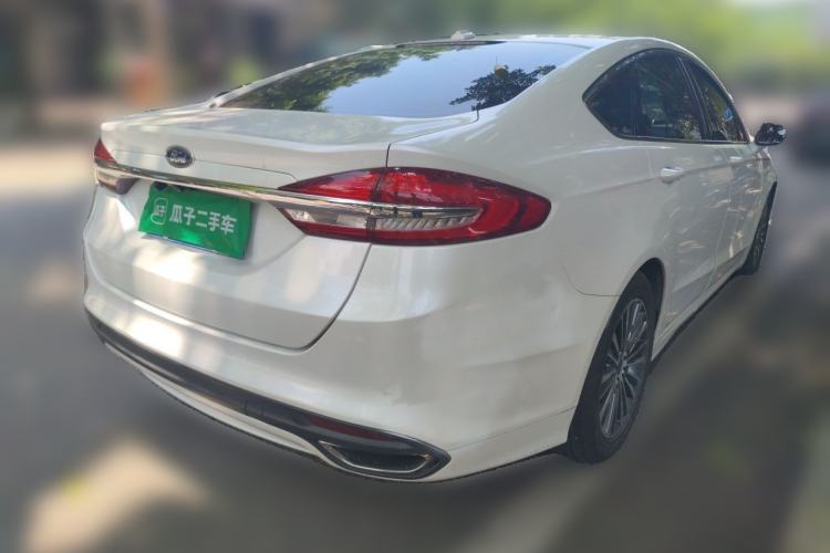 Used Ford Mondeo 2018 EcoBoost 200 Luxury Model Rear Right 45 Deg