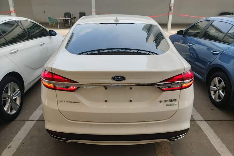 Used Ford Mondeo 2018 EcoBoost 180 Fashion Edition Rear