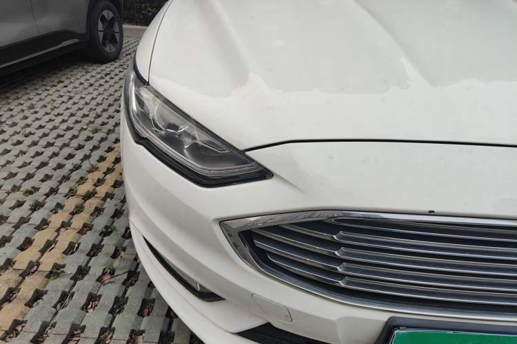 Used Ford Mondeo 2018 EcoBoost 180 Fashion Edition Right Front Headlight