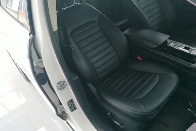 Used Ford Mondeo 2018 EcoBoost 180 Smart Control Fashion Model China V Standard Right Front Seat