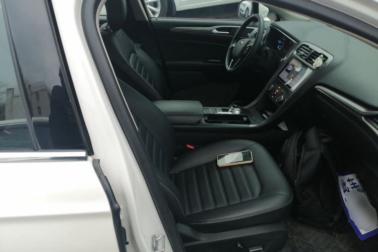 Used Ford Mondeo 2018 EcoBoost 180 Smart Control Fashion Model China V Standard Right Front Seat