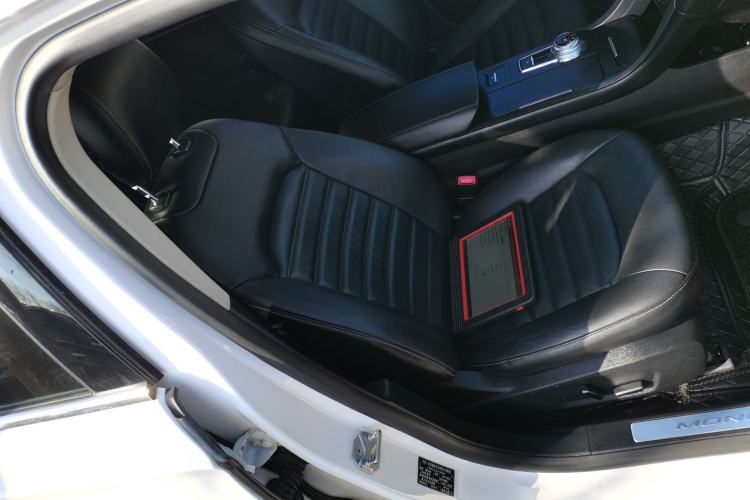 Used Ford Mondeo 2018 EcoBoost 180 Fashion Edition Right Front Seat