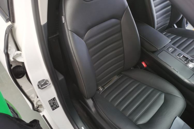 Used Ford Mondeo 2018 EcoBoost 200 Stylish Model Right Front Seat